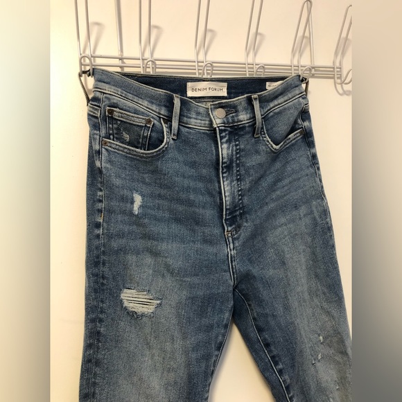 Denim Forum The Lola High Rise Skinny distressed jeans (size 29) - Picture 3 of 6